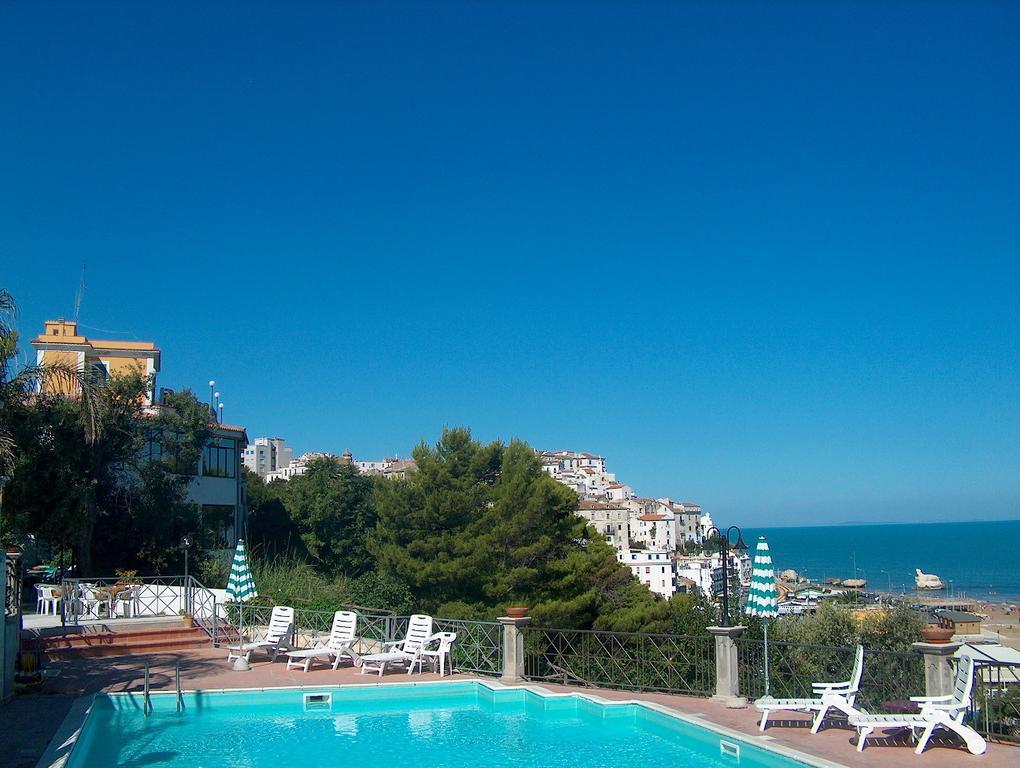 Hotel Piccolo Paradiso Di Rodi Garganico Dış mekan fotoğraf