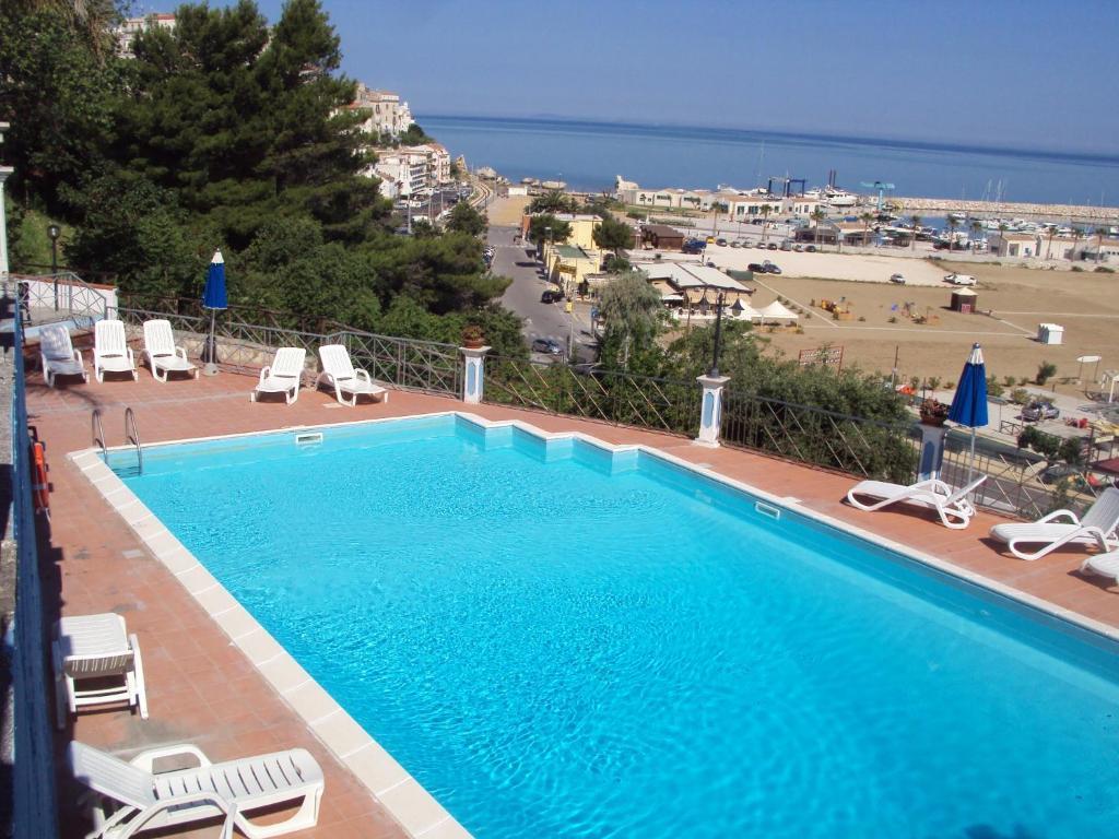 Hotel Piccolo Paradiso Di Rodi Garganico Dış mekan fotoğraf